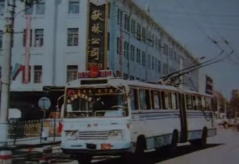 1572934477621280.jpg 065db2776faf01639f39560c7086be5.jpg